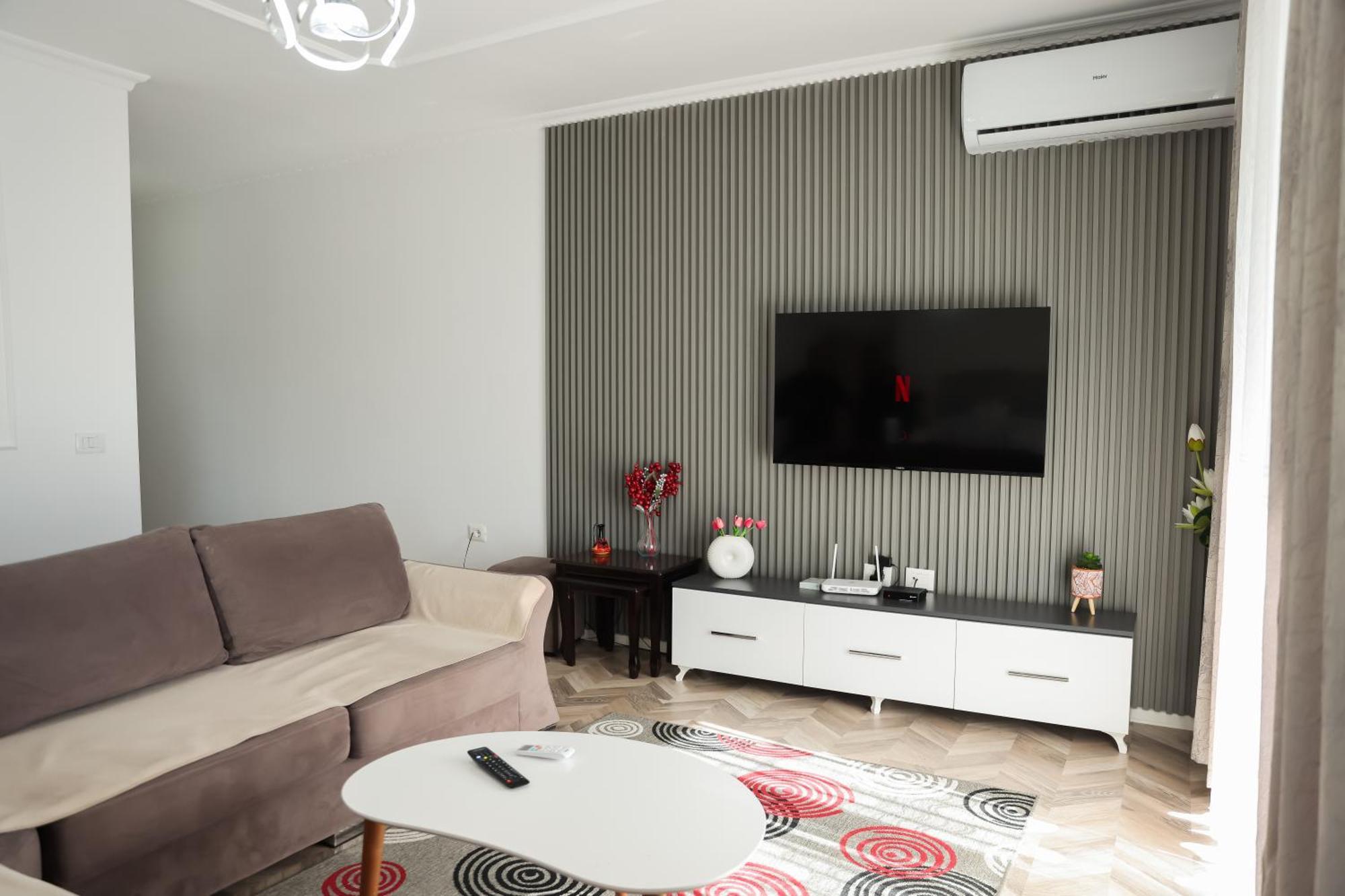 Family Apartment Tiranë Ngoại thất bức ảnh